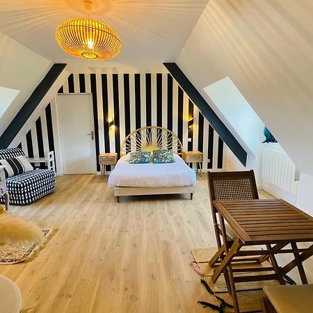 Bed and Breakfast Manoir de la Houlette Saint-Pierre-du-Vauvray Esterno foto