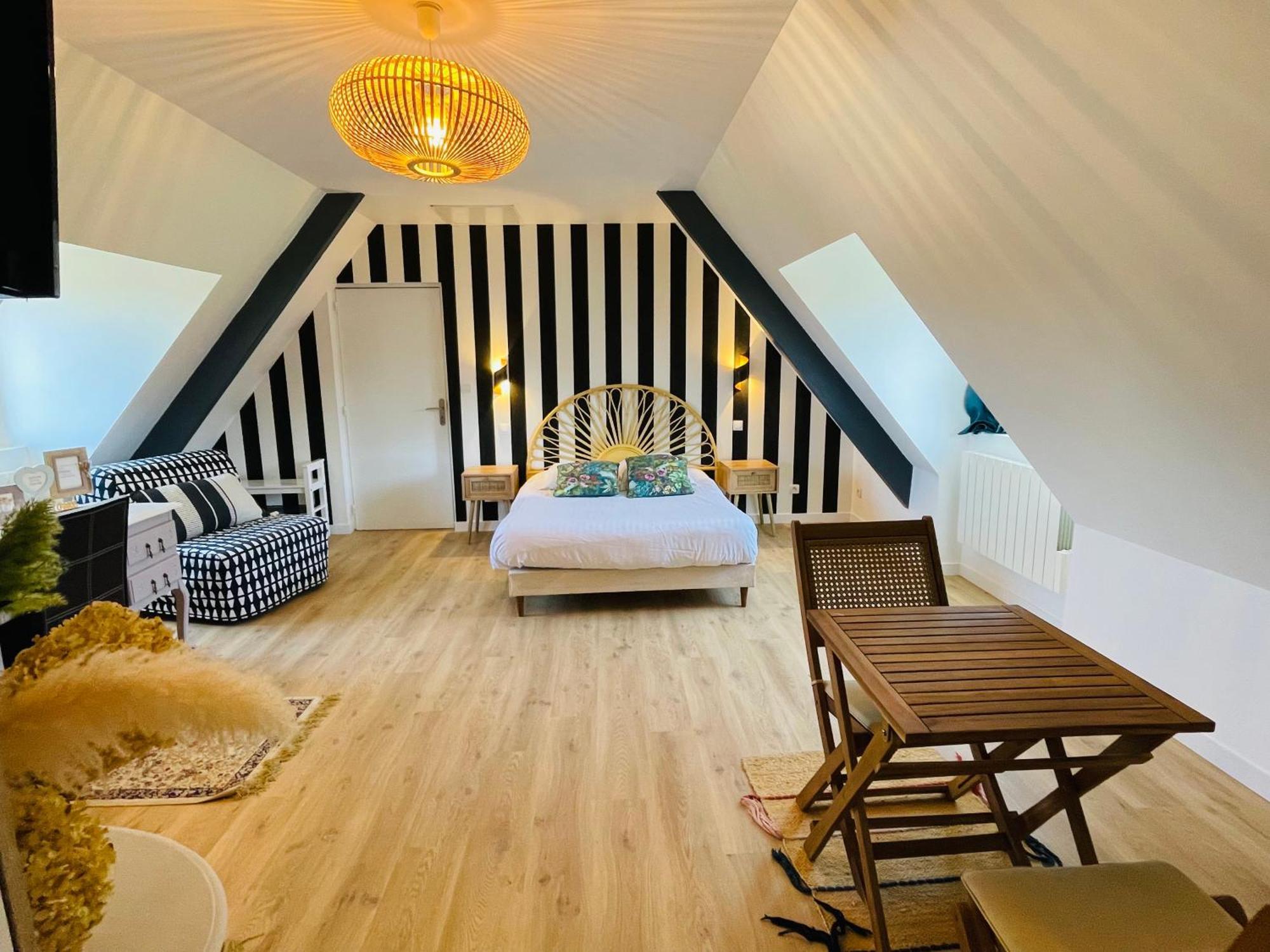 Bed and Breakfast Manoir de la Houlette Saint-Pierre-du-Vauvray Esterno foto